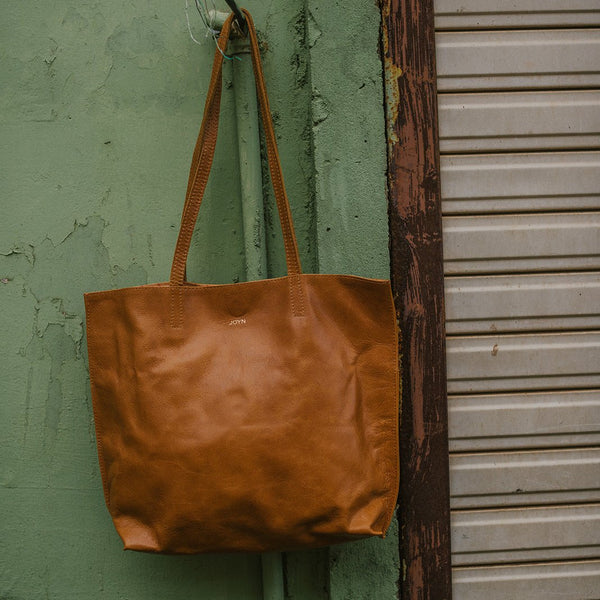 Everyday Leather Tote- Camel