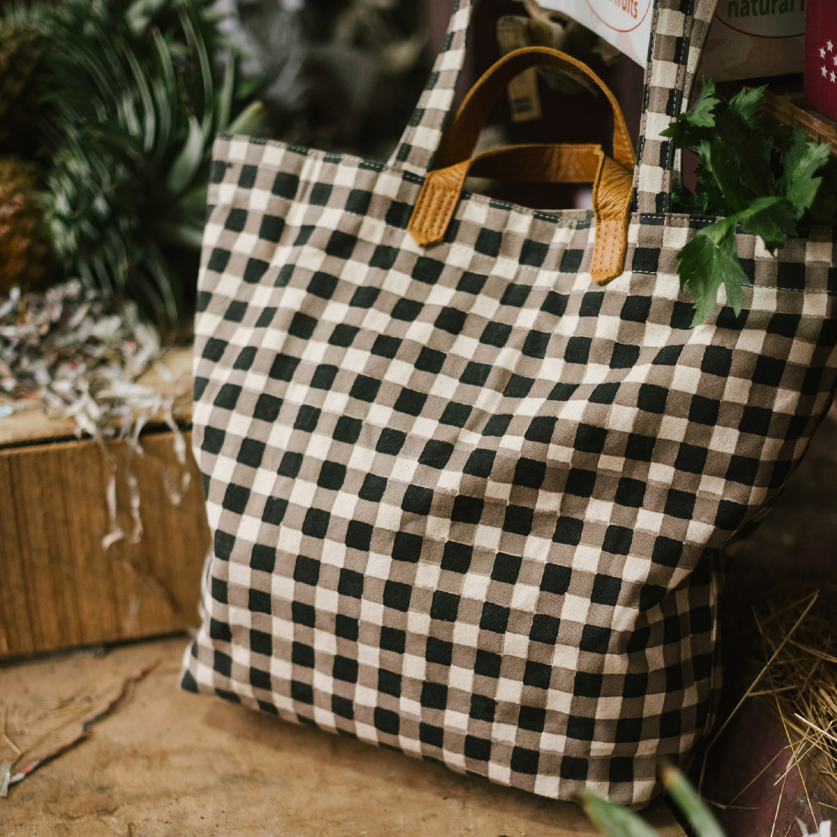 Carryall Block Print Tote- Winter Gingham