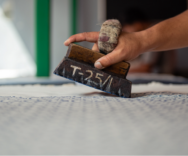 Pebbled Leather Everyday Tote - Black